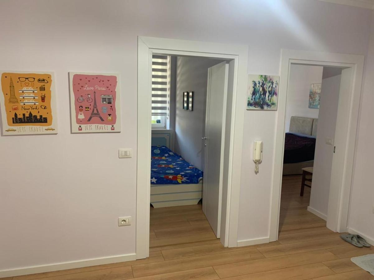 Comfort Apartment In Tirana Near To The Ministry Of Foreign Affairs Apartament Tirana